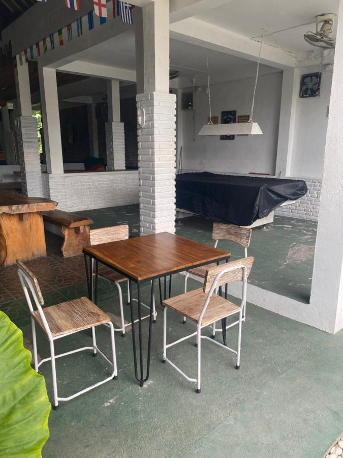 Paca'S Reggae Bar & Hostel Ambat Экстерьер фото